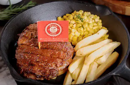 Foto Menu Steak Hotel by Holycow!