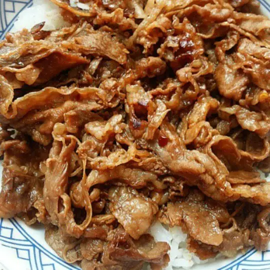 Featured image of post Resep Daging Yakiniku Yoshinoya - Chicken yakiniku resep hasil modifikasi sendiri untuk 3 porsi bahan &amp; bumbu: