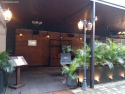 Toma Brasserie Chillax Sudirman