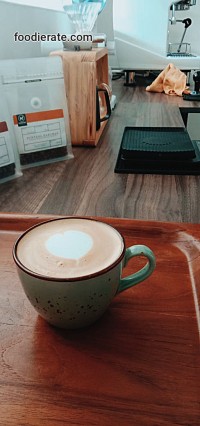 Harganya lumayan murah dan rasa yg lumayan enak