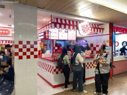 Fan Fries Pakuwon Mall Wiyung