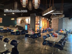 Lokasi Restoran Kwetiaw Sapi Kelapa Gading di Plaza Semanggi