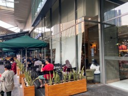 Lokasi Starbucks Coffee di St Moritz Mall (Lippo Mall Puri)