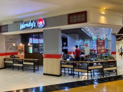 Lokasi Wendy's di Mall Artha Gading