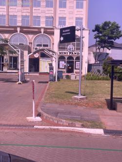 Mini Panda Pantai Indah Kapuk (PIK)