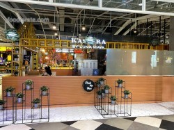 Lokasi Kastera di Living World