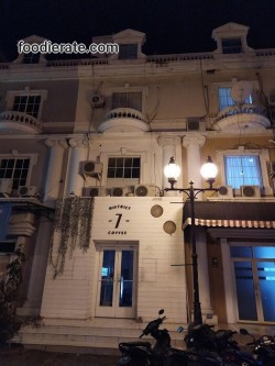 Lokasi Cafe District 7 Coffee di PIK