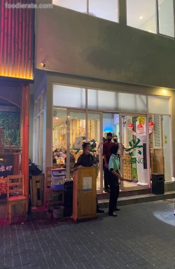 Wing Heng Ruko Beach Theme Park Pantai Indah Kapuk (PIK)