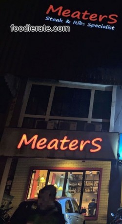 Meaters Ruko Elang Laut Pantai Indah Kapuk (PIK)