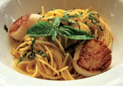 Seared Scallop Aglio Olio Spaghetti Garlic Confit, Chili