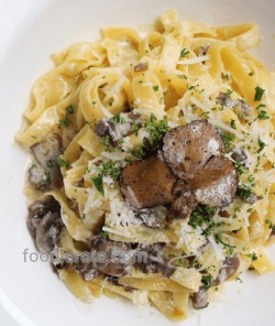 Mushroom Tagliatelle With White Truffle Cream & Black Truffles