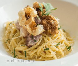 Pork Crackling & Bacon Lardons Spaghetti With Alba Truffle Cream
