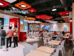 Interior Restoran KFC di Mal Taman Anggrek