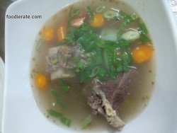 Iga Sambal Geprek, SOP Iga, Omelet kentang, Spahetti