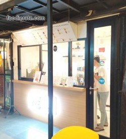 Lokasi Outlet Just Shake di PHX Grogol