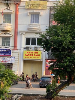 Nasi Tim Pasar Pagi Ruko Taman Palem Lestari Cengkareng
