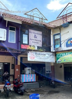 Bakmie Yeye Kemang Pratama Rawalumbu