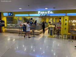 Pan & Co. Central Park Mall Slipi