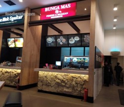 Lokasi Pempek Bunga Mas 18 di Lotte Shopping Avenue