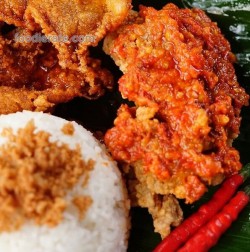 Nasi Ayam