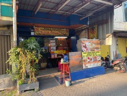 Emie Acuan 12 Ruko Taman Palem Lestari Cengkareng
