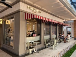 Cold Moo By The Sea PIK Pantai Indah Kapuk (PIK)