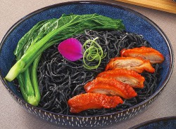 Mie Hitam Ayam Cha Siew