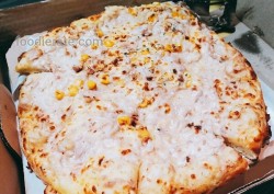 Pizza Hut Perumahan Kampoeng Mas Real Estate Cipayung